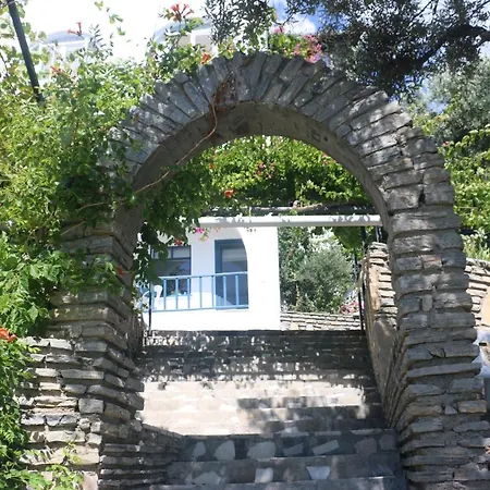 Urga Butik & Restaurant Hotel Gulluk