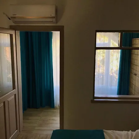 Urga Butik & Restaurant * Gulluk