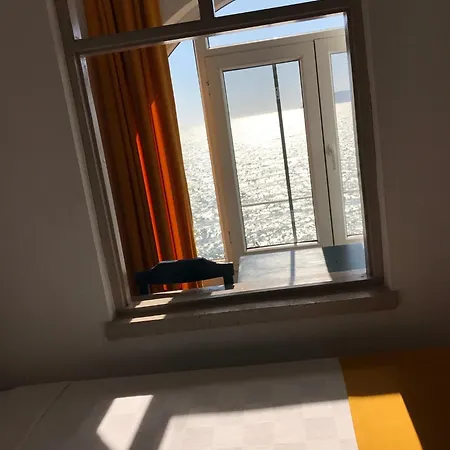 Ξενοδοχείο Urga Butik & Restaurant