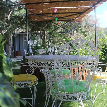 Urga Butik & Restaurant Ξενοδοχείο Gulluk